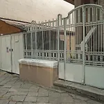 בית נופש House Tsimerman 4 Bedroom Private House Free Parking Private Garden