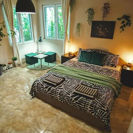 בית נופש House Tsimerman 4 Bedroom Private House Free Parking Private Garden